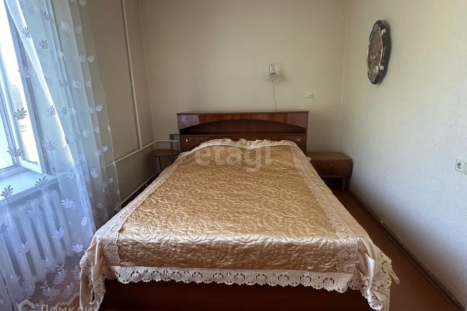 Сдаётся 2-комнатная квартира, 63.8 м²