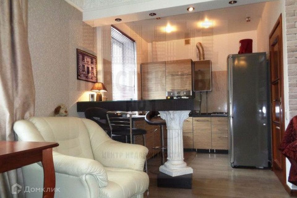 Сдаётся 2-комнатная квартира, 58 м²