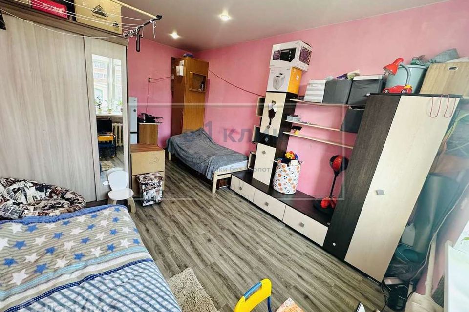 Продаётся комната в 1-комн. квартире, 19 м²