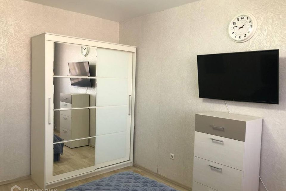Продаётся 1-комнатная квартира, 43.6 м²