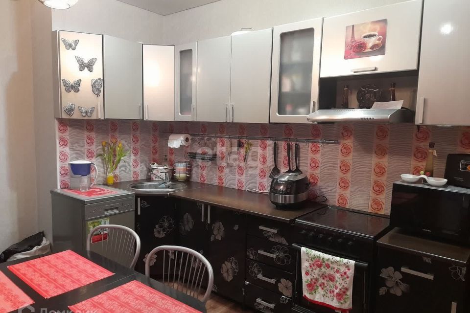 Продаётся 2-комнатная квартира, 65 м²