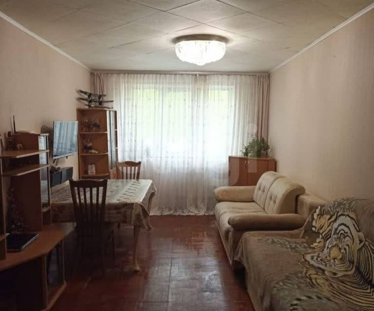 Продаётся 3-комнатная квартира, 60.3 м²