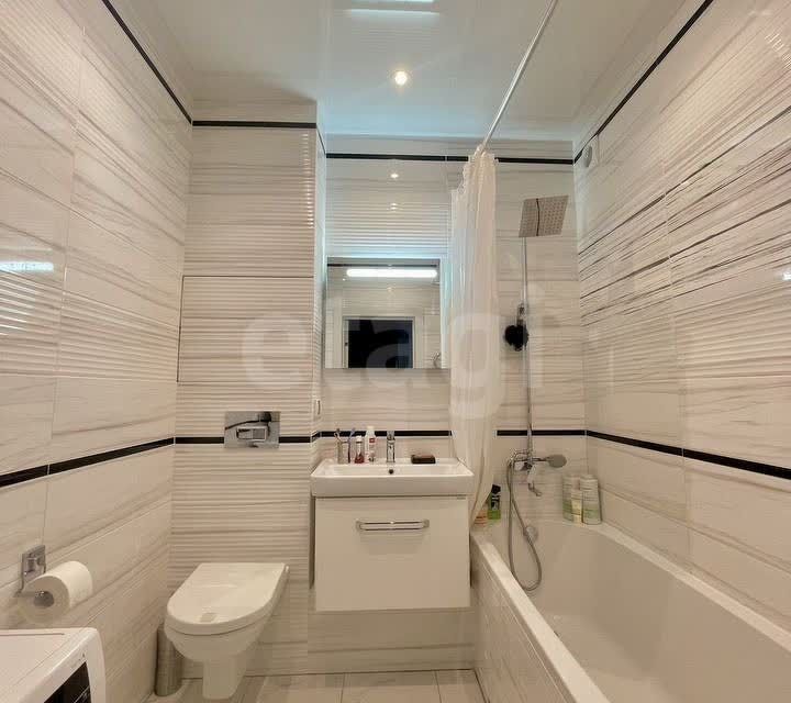 Продаётся 2-комнатная квартира, 60 м²