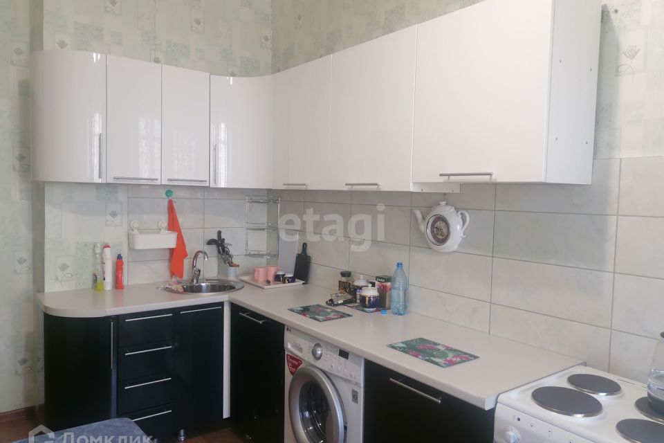 Продаётся 1-комнатная квартира, 50 м²