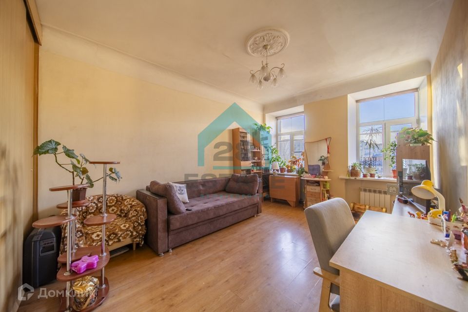 Продаётся 3-комнатная квартира, 75.5 м²