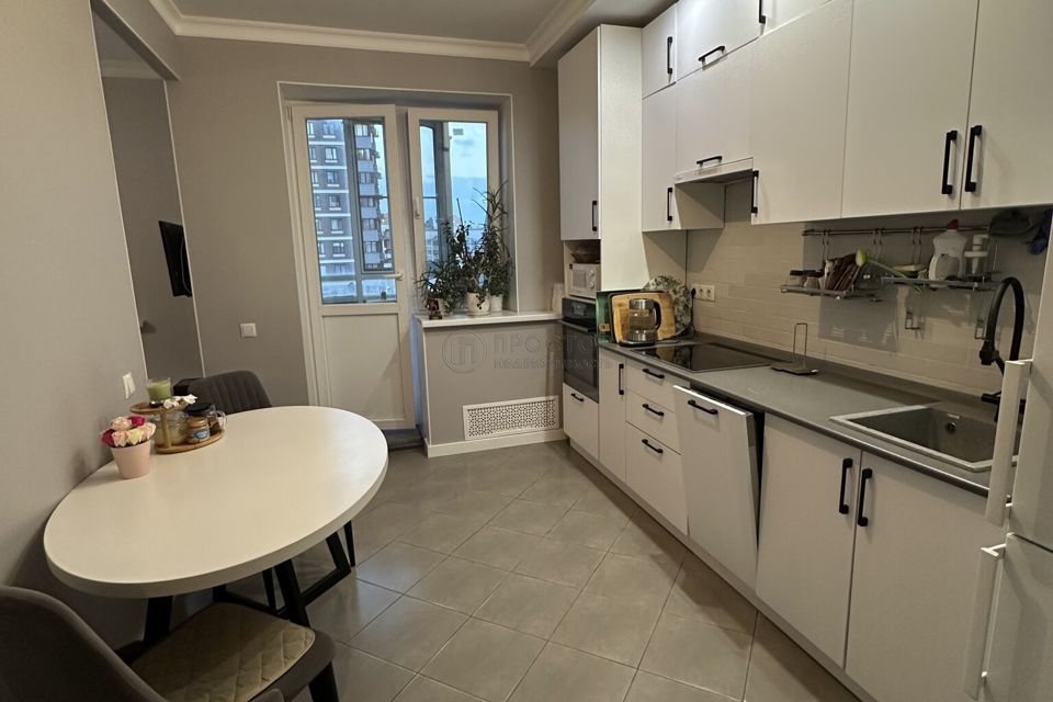 Продаётся 1-комнатная квартира, 39.8 м²