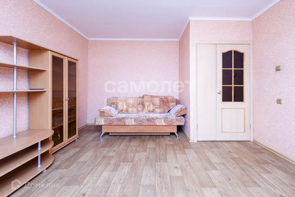 Продаётся 3-комнатная квартира, 65.8 м²