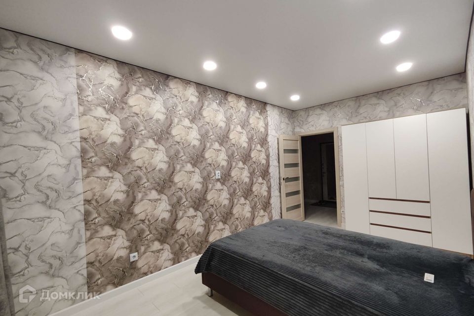 Сдаётся 2-комнатная квартира, 61 м²