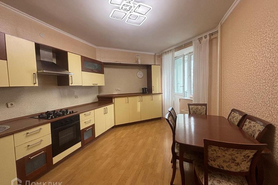 Продаётся 2-комнатная квартира, 88 м²