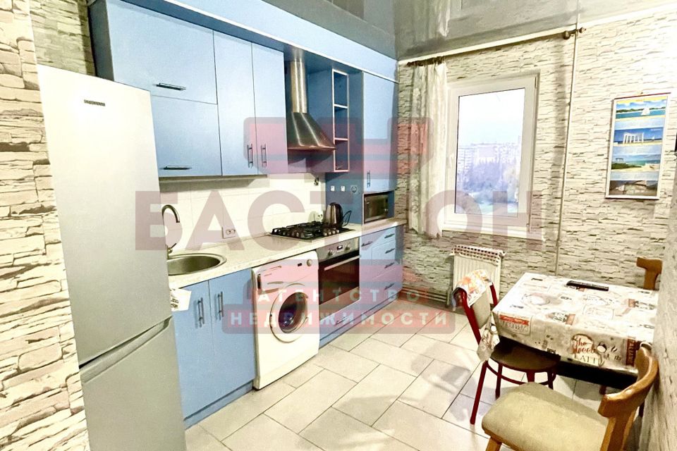Продаётся 3-комнатная квартира, 73 м²