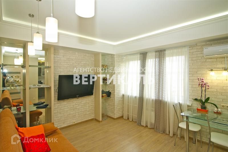 Сдаётся 4-комнатная квартира, 71 м²