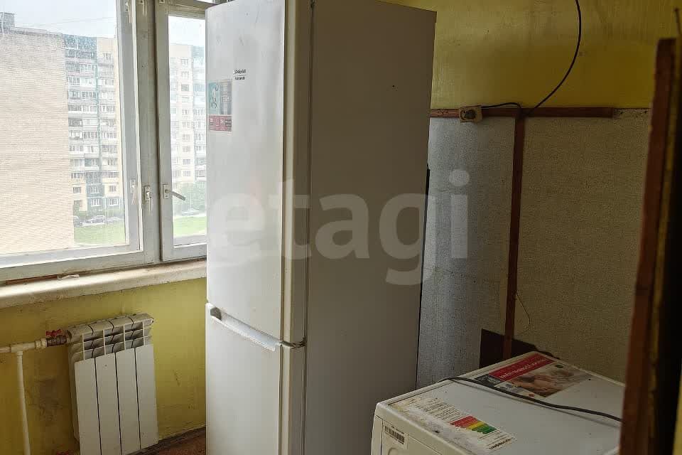 Продаётся 3-комнатная квартира, 51.7 м²