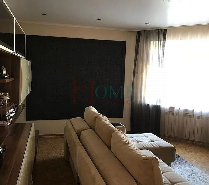 Сдаётся 3-комнатная квартира, 115 м²