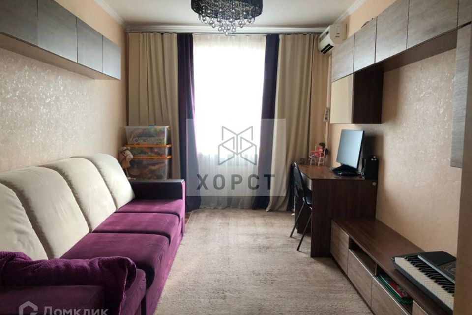Сдаётся 2-комнатная квартира, 51.6 м²