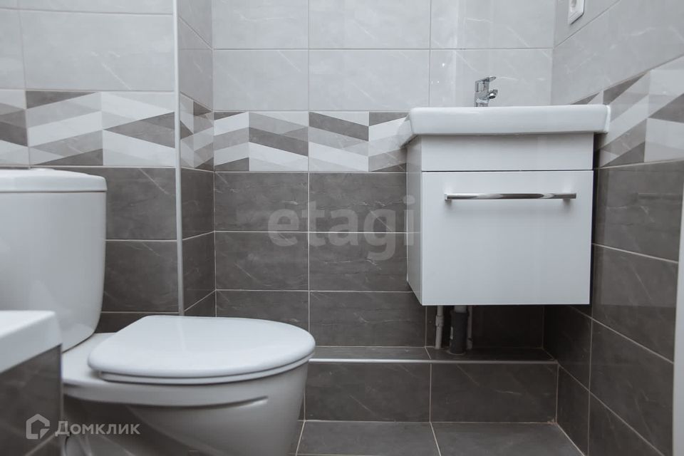 Продаётся 1-комнатная квартира, 38.9 м²