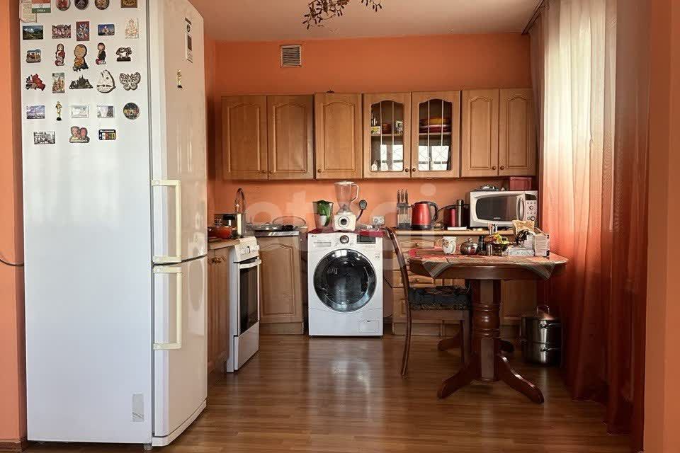 Продаётся 3-комнатная квартира, 69 м²