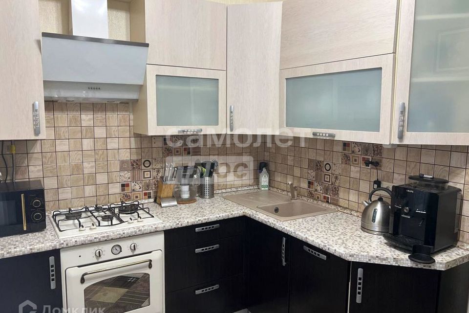 Продаётся 2-комнатная квартира, 54.6 м²