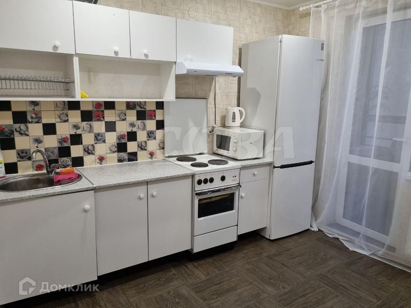 Сдаётся 1-комнатная квартира, 42 м²
