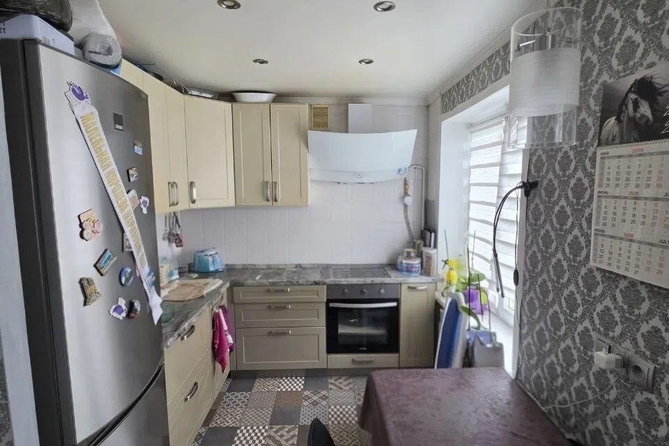 Продаётся 3-комнатная квартира, 52.6 м²