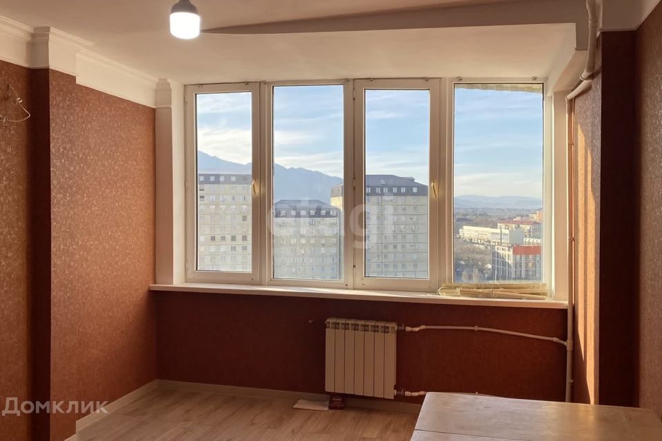 Продаётся 1-комнатная квартира, 47.6 м²