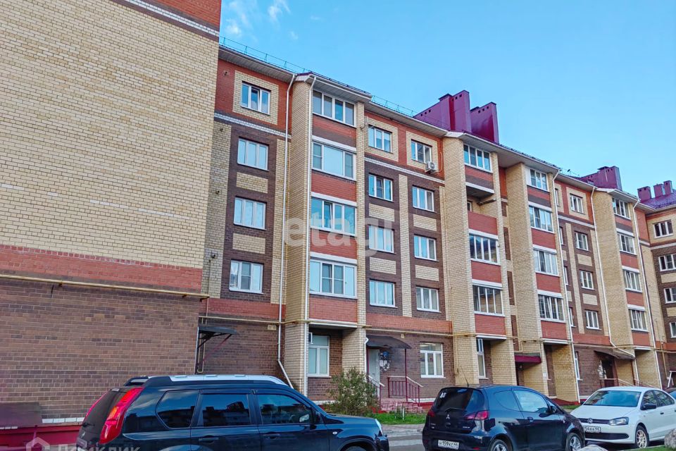Продаётся 1-комнатная квартира, 39.7 м²