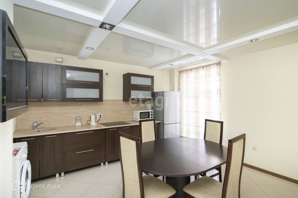 Сдаётся 1-комнатная квартира, 69 м²