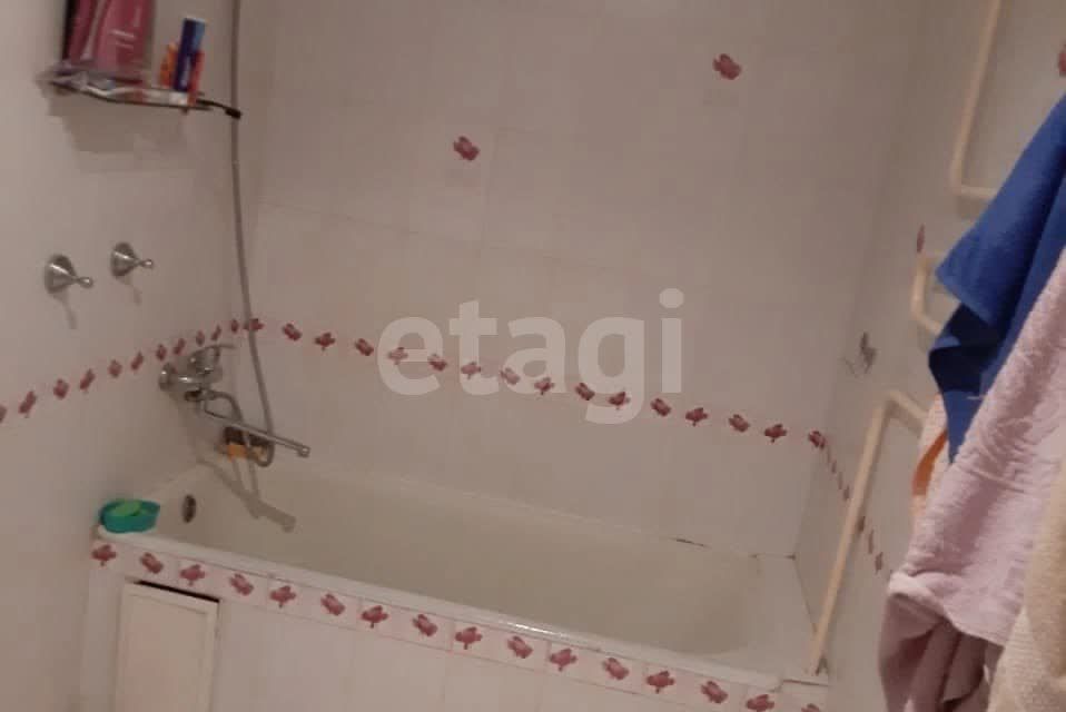 Продаётся 2-комнатная квартира, 55.6 м²