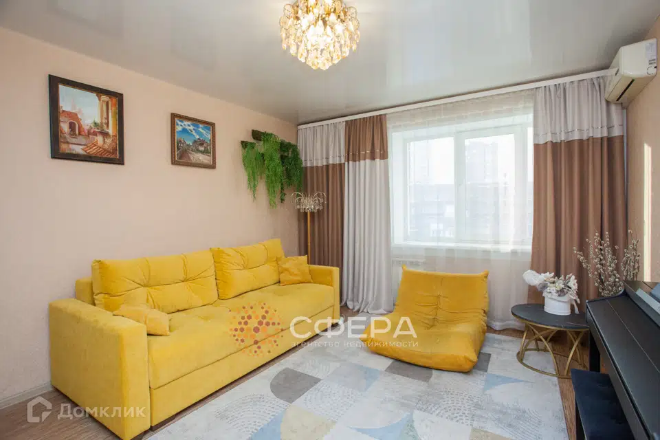 Продаётся 4-комнатная квартира, 74 м²