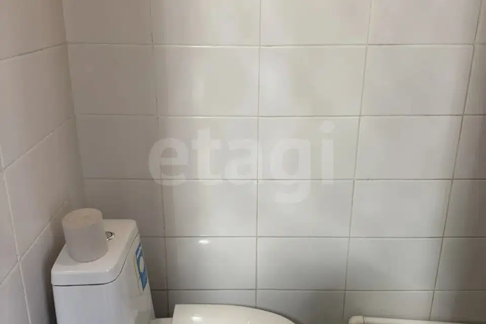 Продаётся 4-комнатная квартира, 70 м²