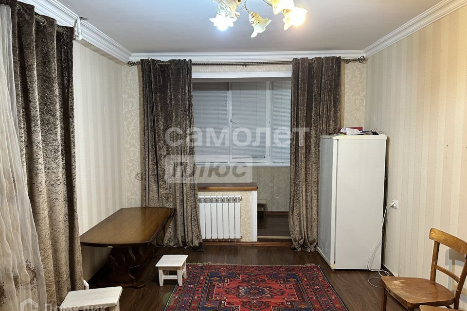 Продаётся 1-комнатная квартира, 37 м²