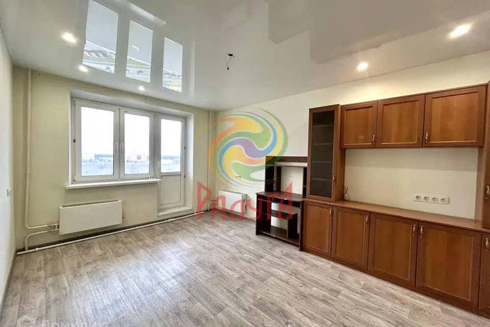 Продаётся 1-комнатная квартира, 41.7 м²