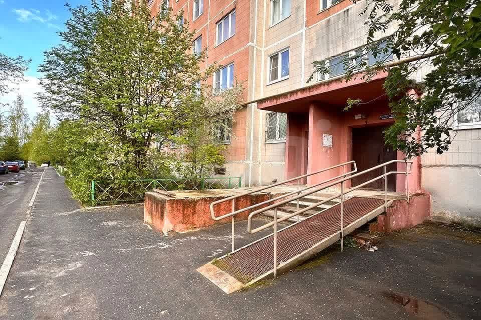 Продаётся 1-комнатная квартира, 37.8 м²