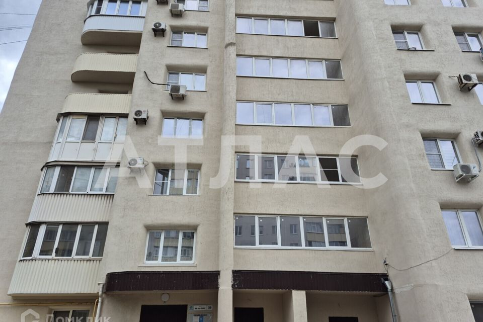 Продаётся 4-комнатная квартира, 108 м²