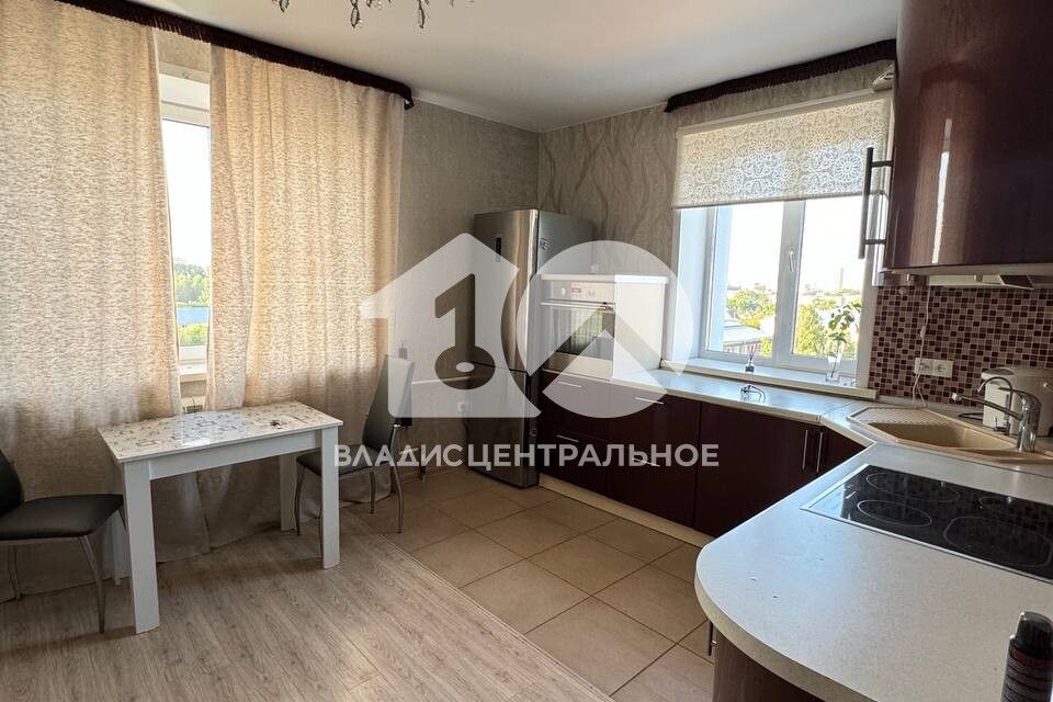 Продаётся 1-комнатная квартира, 41 м²