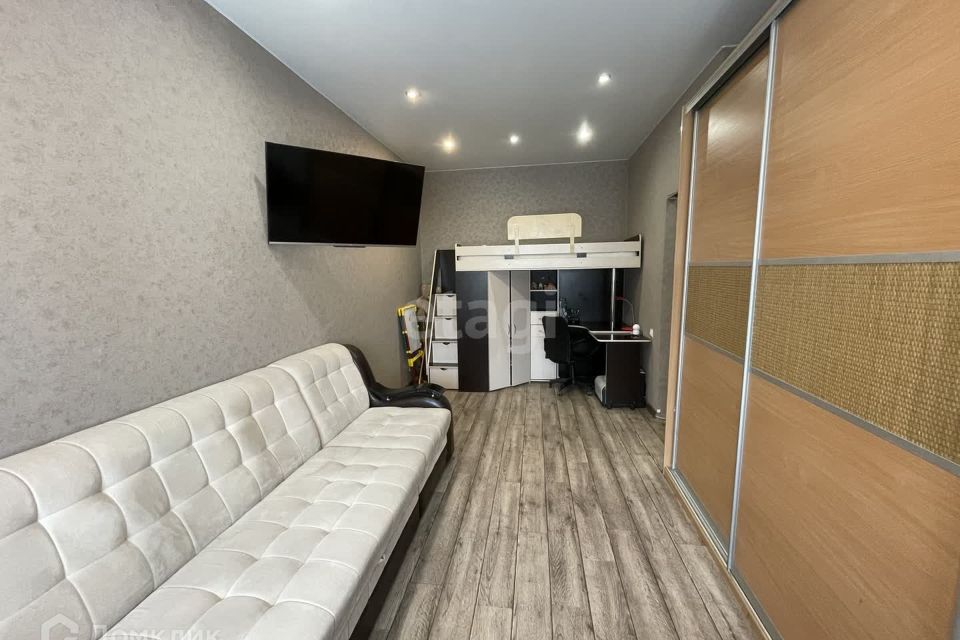 Продаётся 1-комнатная квартира, 39.9 м²