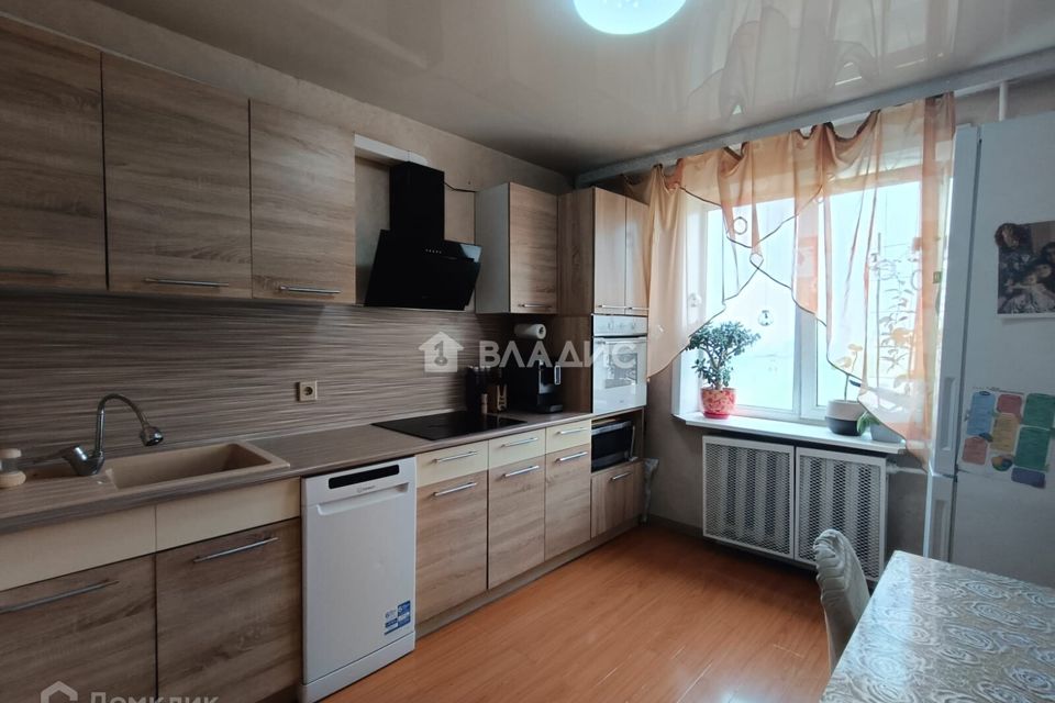 Продаётся 3-комнатная квартира, 72.1 м²