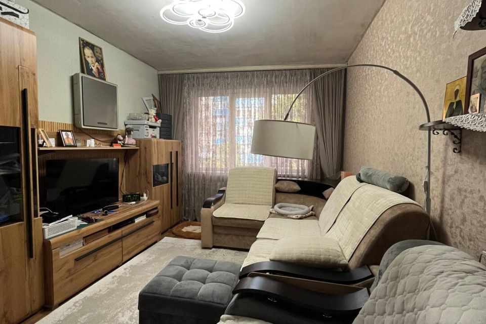 Продаётся 3-комнатная квартира, 57.2 м²