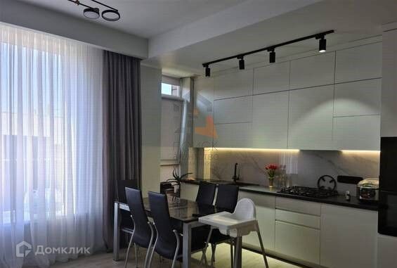 Сдаётся 2-комнатная квартира, 54 м²
