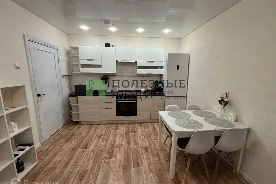 Продаётся 1-комнатная квартира, 36.8 м²