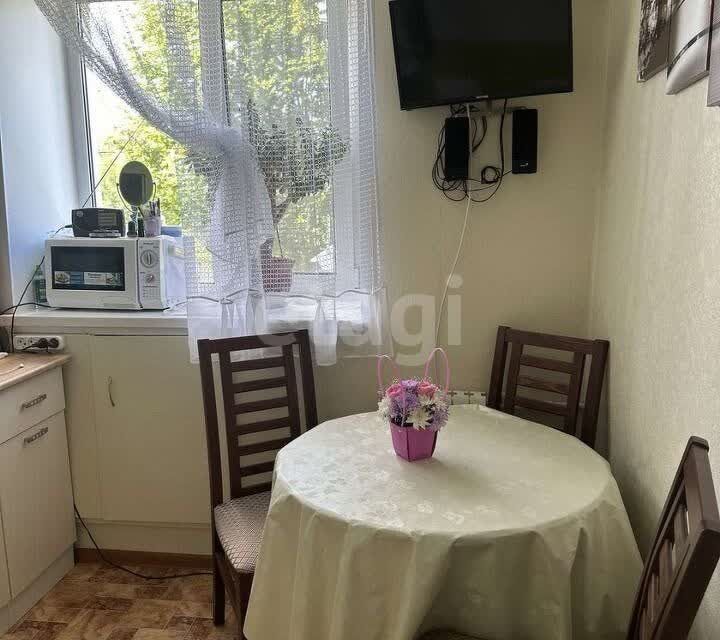 Продаётся 2-комнатная квартира, 43.3 м²