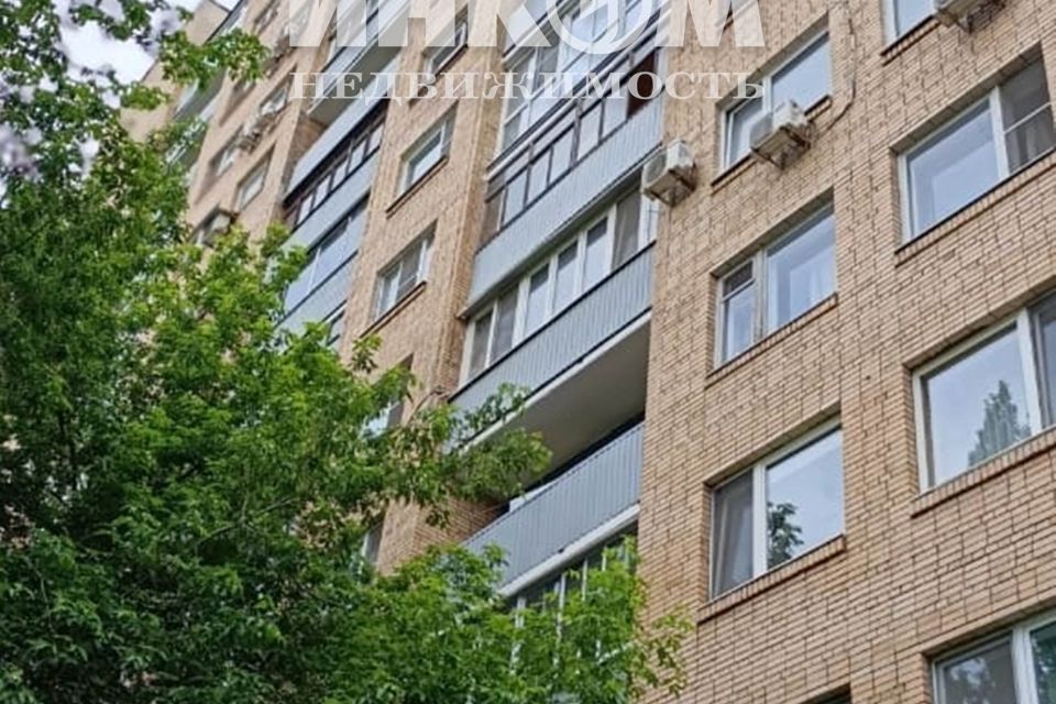 Продаётся 1-комнатная квартира, 41 м²