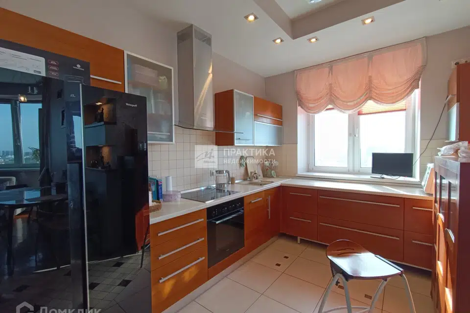 Продаётся 4-комнатная квартира, 116.4 м²