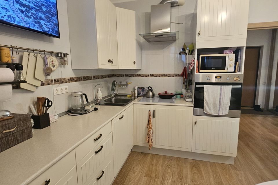 Продаётся 1-комнатная квартира, 41.5 м²