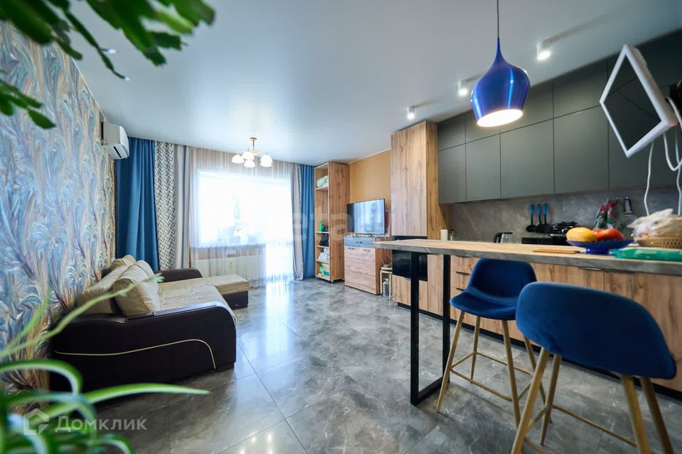 Продаётся 2-комнатная квартира, 50.6 м²