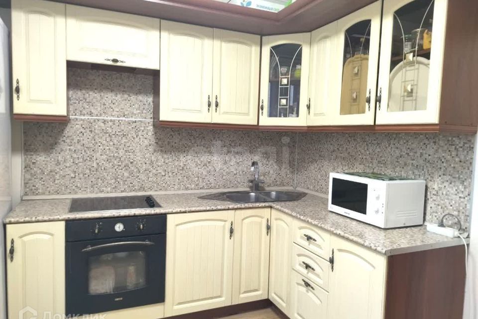 Продаётся 2-комнатная квартира, 61.8 м²