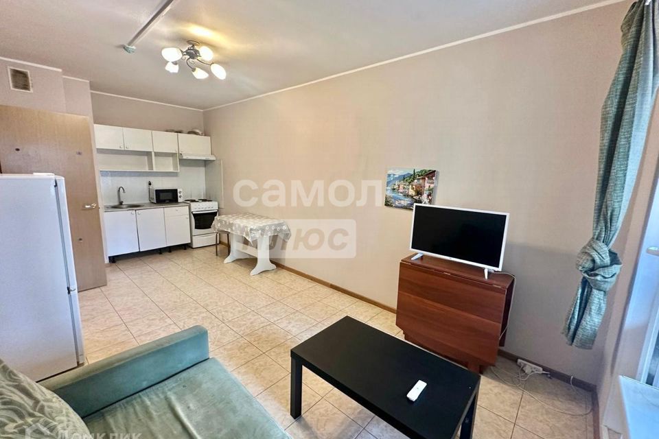 Продаётся 1-комнатная квартира, 37 м²