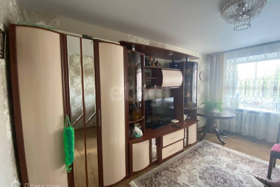 Продаётся 2-комнатная квартира, 40.6 м²