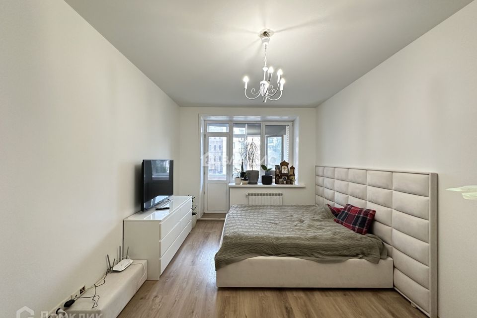 Продаётся 1-комнатная квартира, 58.6 м²