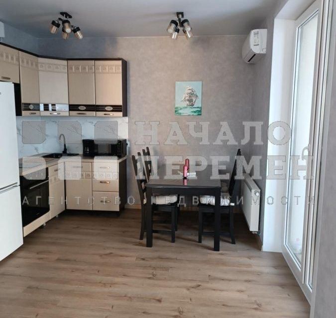 Сдаётся 2-комнатная квартира, 58 м²