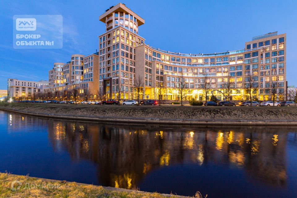Продаётся 3-комнатная квартира, 163.9 м²